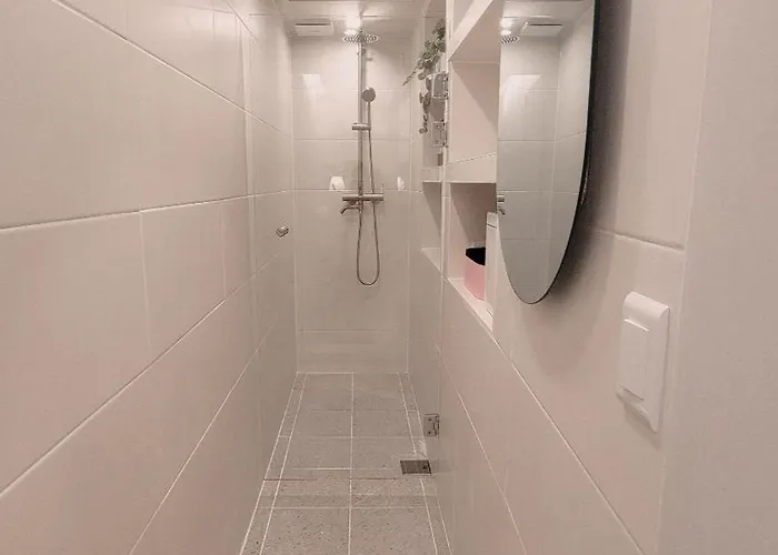 Gasthuis Dmc Premium House 4*